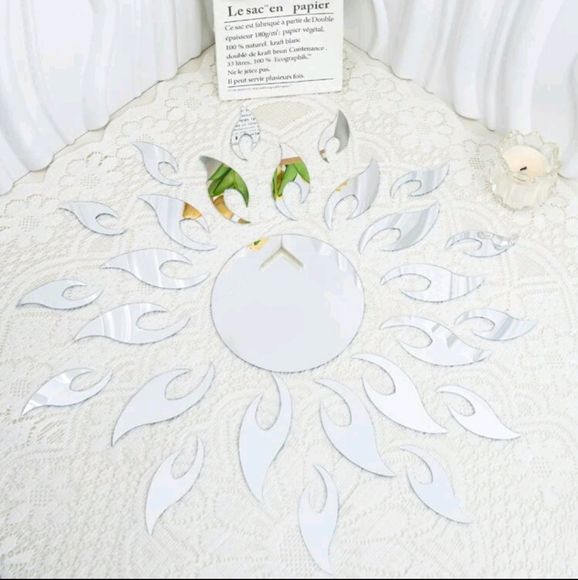 Other - Sunflower 🌻 Shaped Mirror Wall Decor